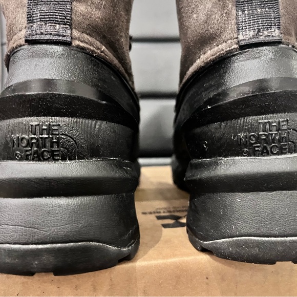 The North Face men snow boots - Picture 4 of 5